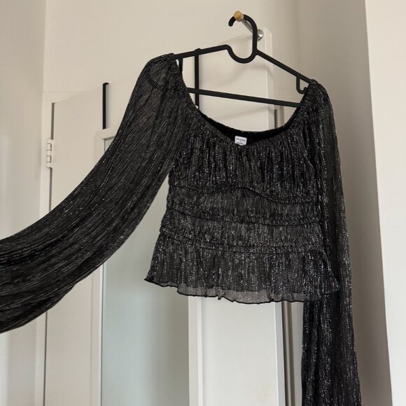 Melrose and market metalic semi-sheer blouse, size US 2 - Picture 3 of 7